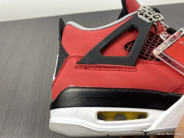 308497-603 Bravo Retro 4 Jordan Toro 0709